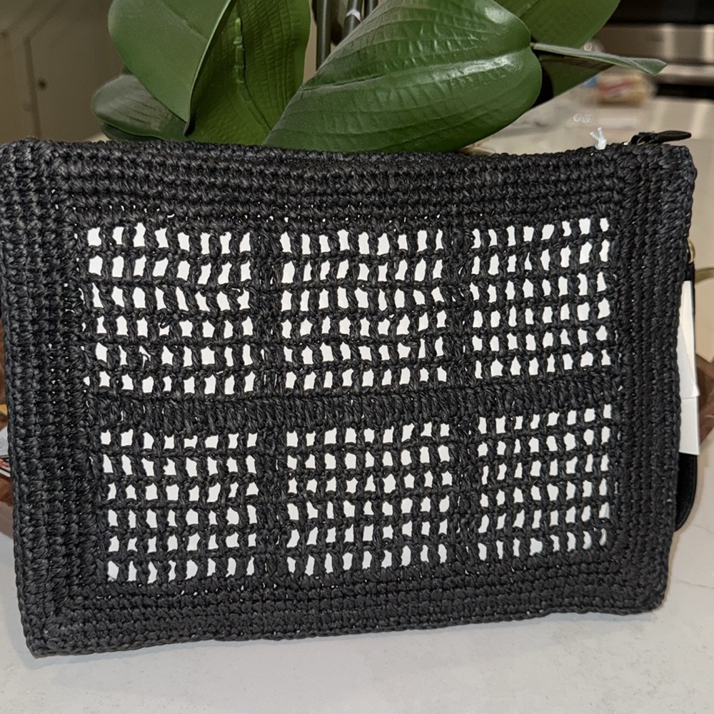 Tory Burch Ella Crotchet Pouch/Wristlet - Picture 4 of 6
